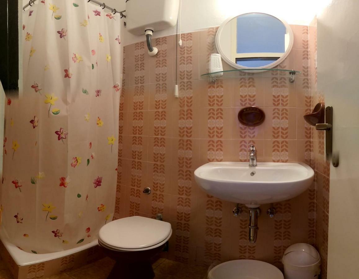 Apartmani Sandro Ivan Dolac Eksteriør bilde
