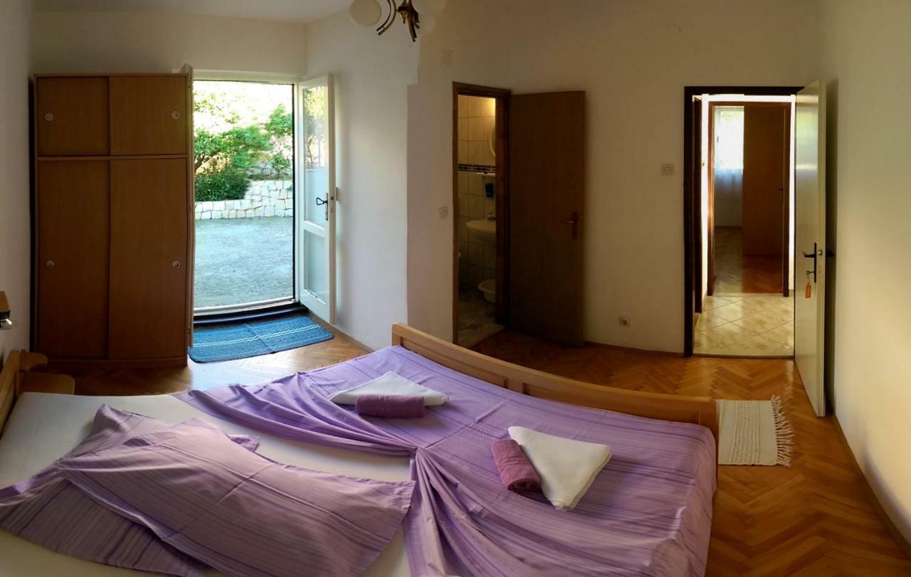 Apartmani Sandro Ivan Dolac Eksteriør bilde